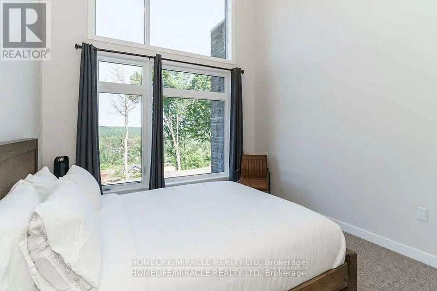 47 - 1057 GREENSVIEW DRIVE