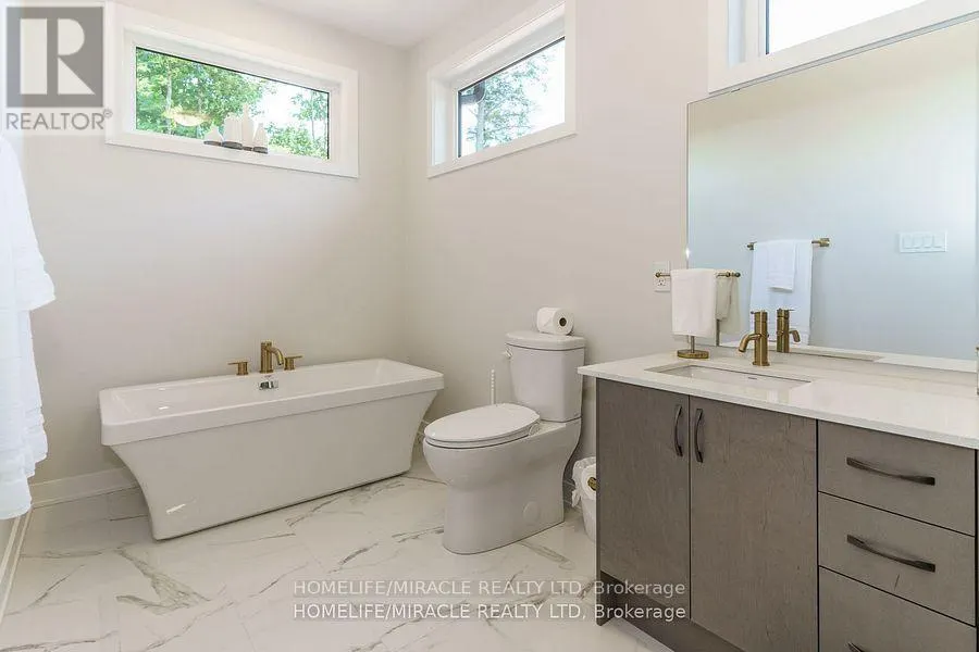 47 - 1057 GREENSVIEW DRIVE
