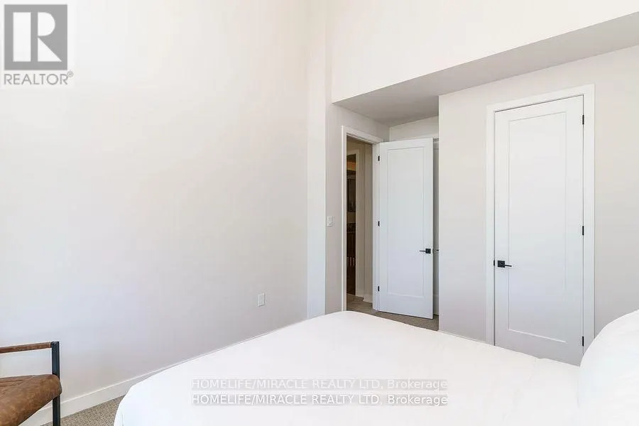 47 - 1057 GREENSVIEW DRIVE