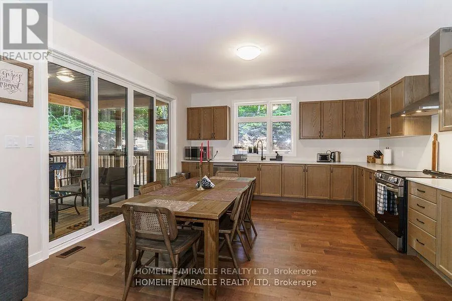 47 - 1057 GREENSVIEW DRIVE