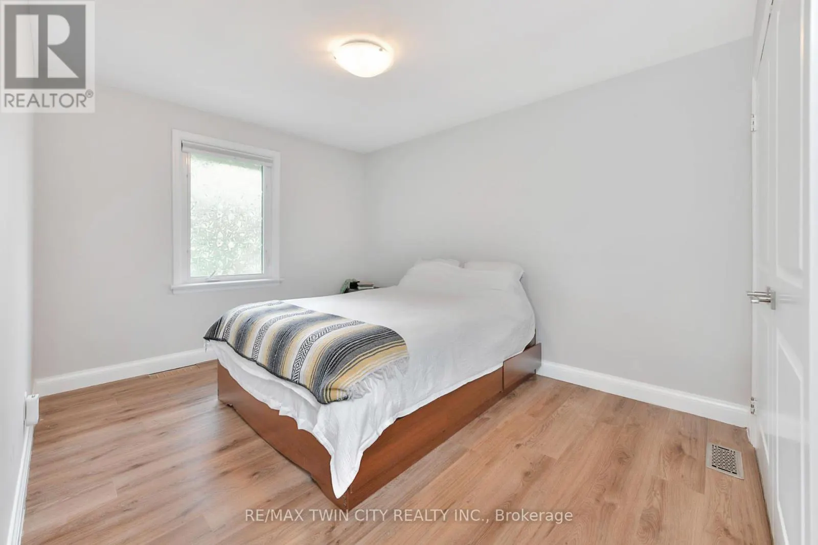 124 FAIRFIELD AVENUE
