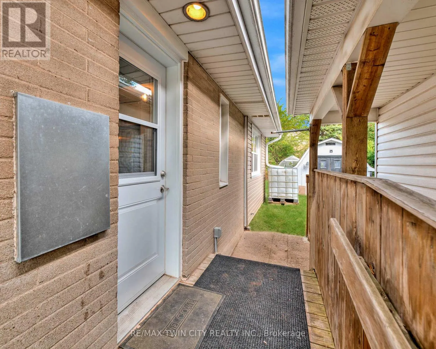 124 FAIRFIELD AVENUE