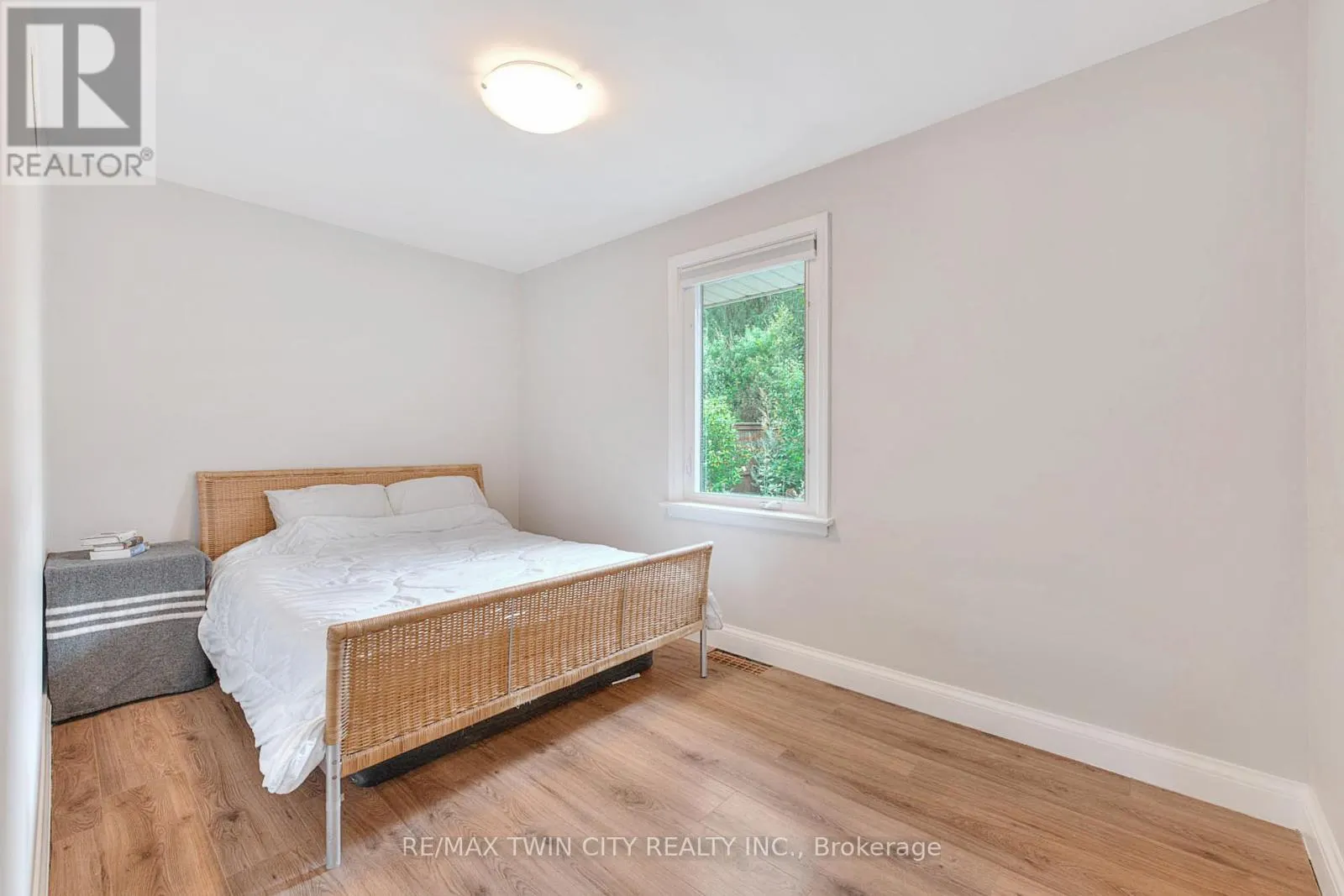 124 FAIRFIELD AVENUE