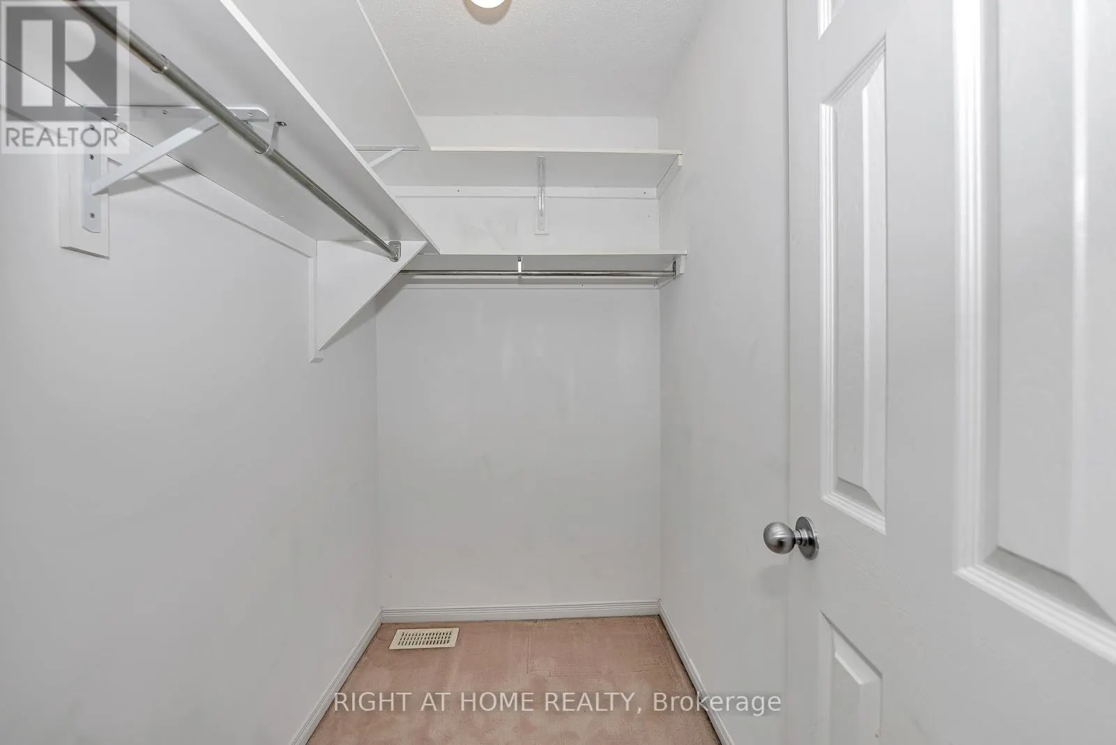 171 - 70 EDENVALE DRIVE