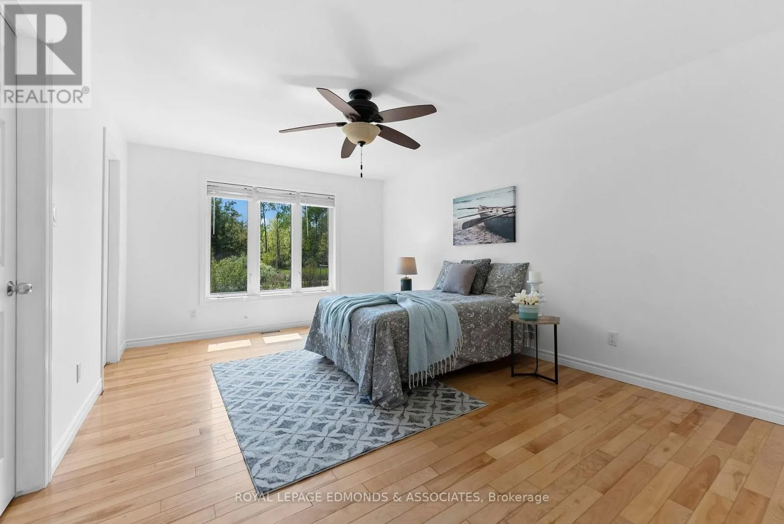 40 BLUE DANUBE WAY