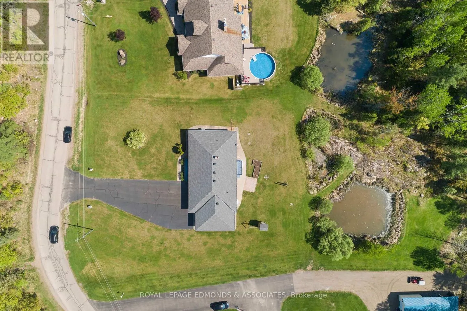 40 BLUE DANUBE WAY