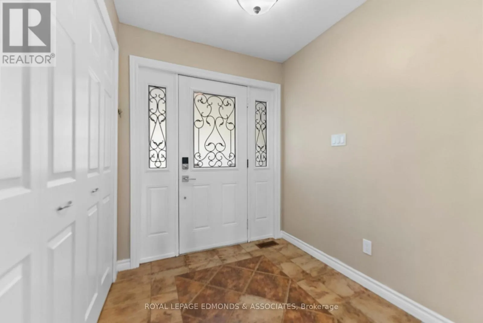 40 BLUE DANUBE WAY