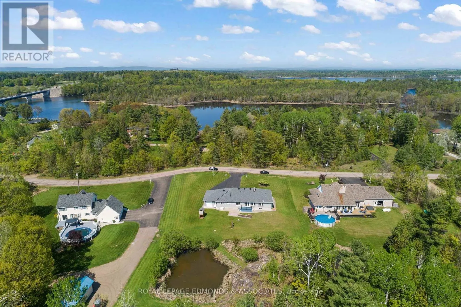 40 BLUE DANUBE WAY