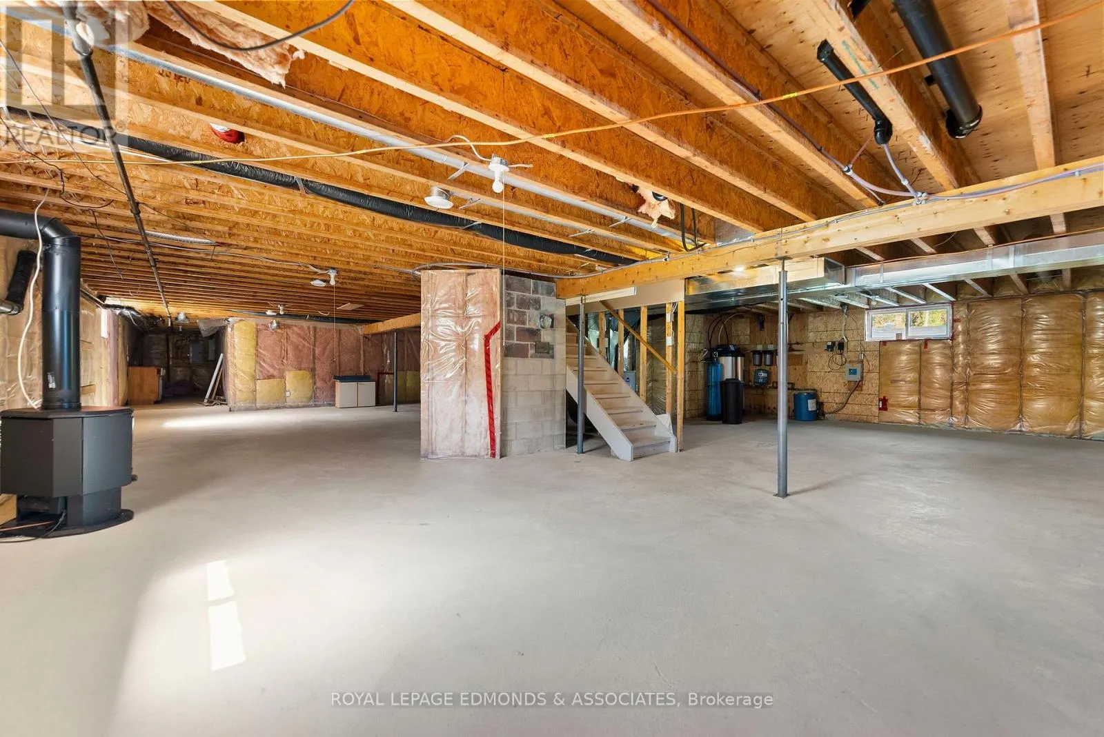 40 BLUE DANUBE WAY