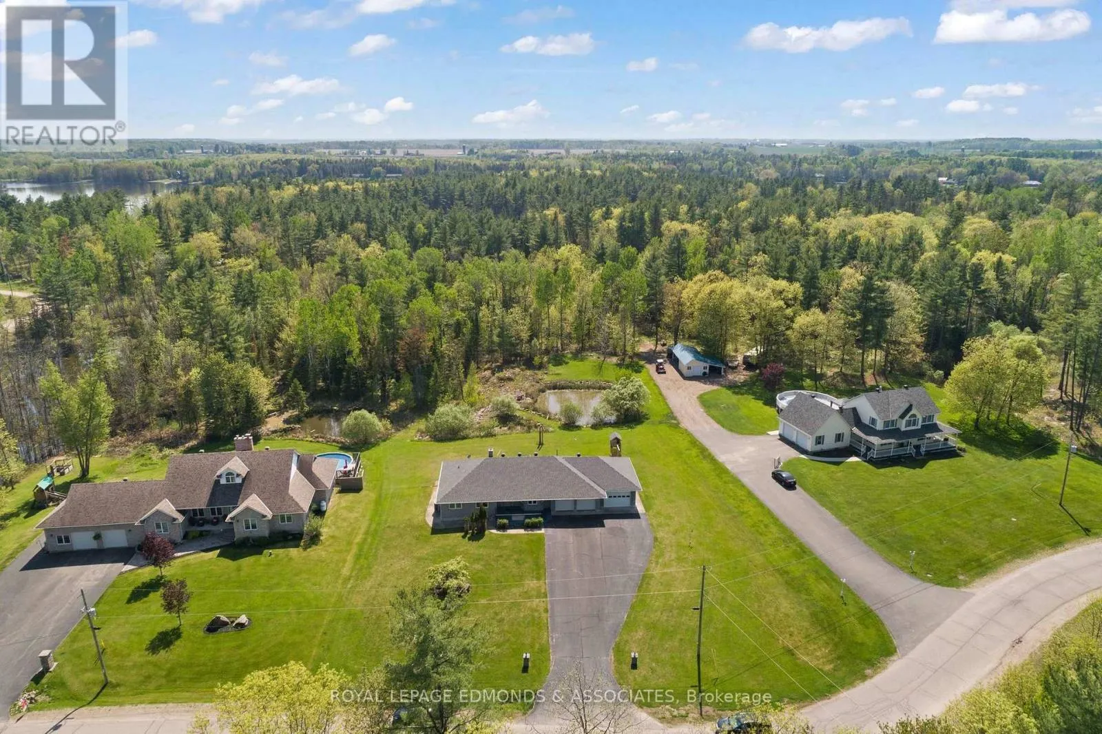 40 BLUE DANUBE WAY