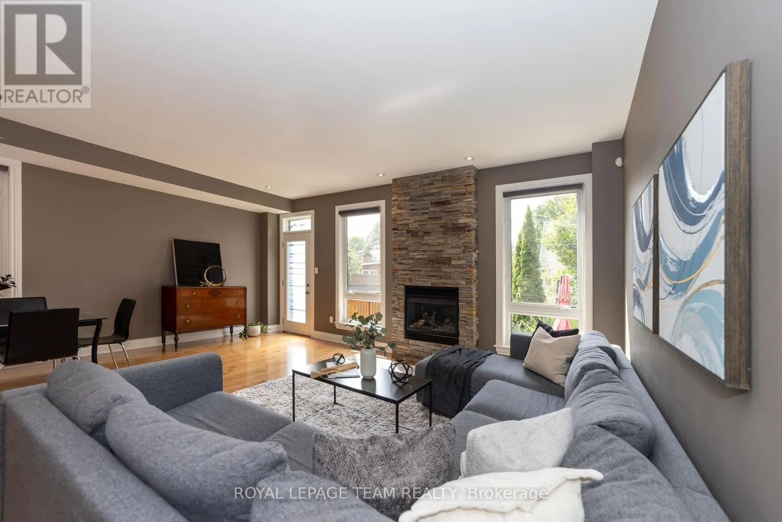 204 ANCASTER AVENUE