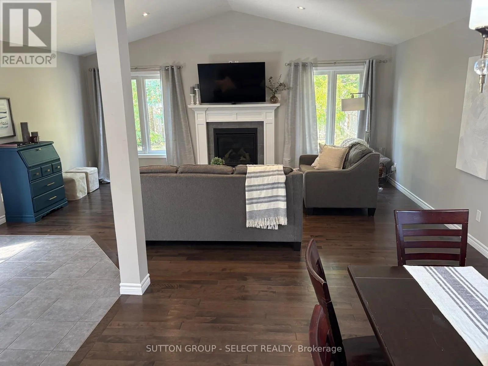1021 OAKCROSSING GATE