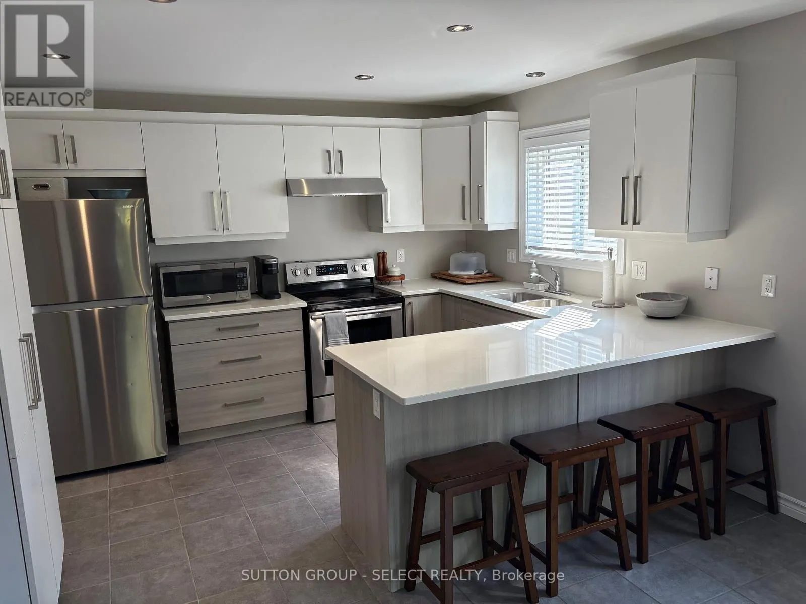 1021 OAKCROSSING GATE