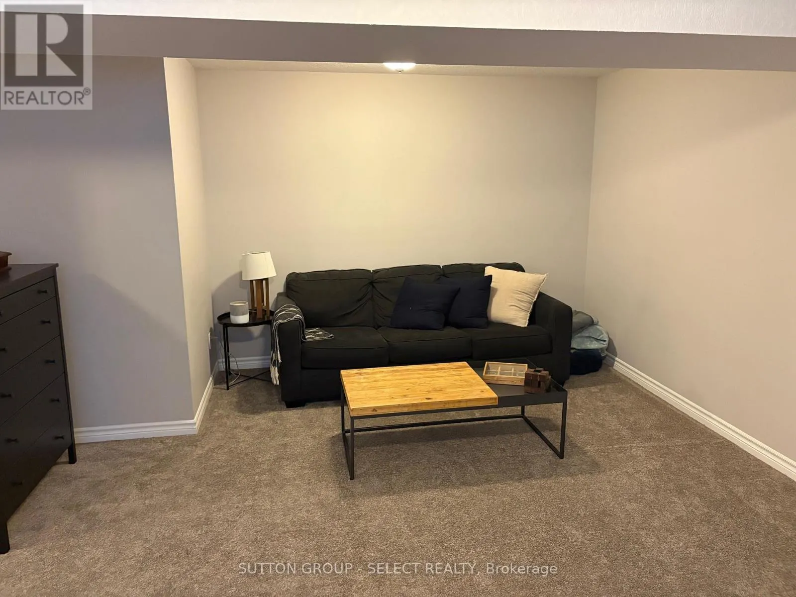 1021 OAKCROSSING GATE