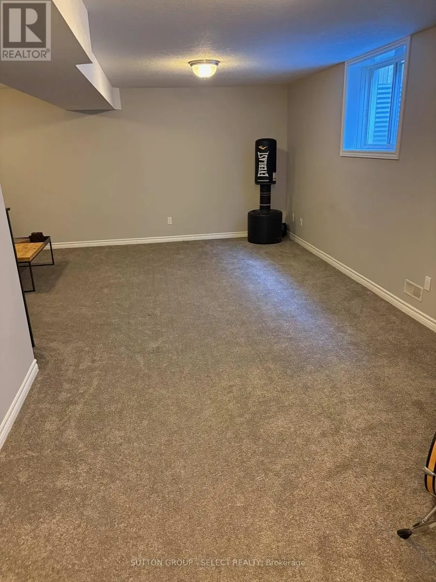 1021 OAKCROSSING GATE