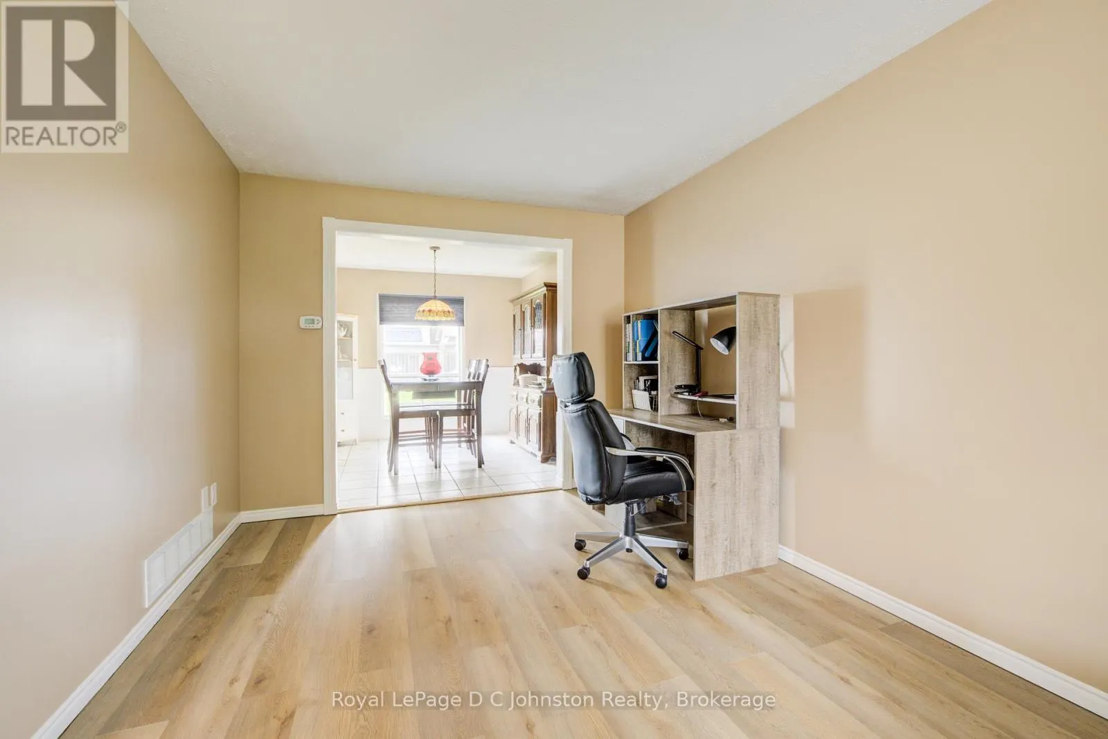 254 SCOTT ROAD