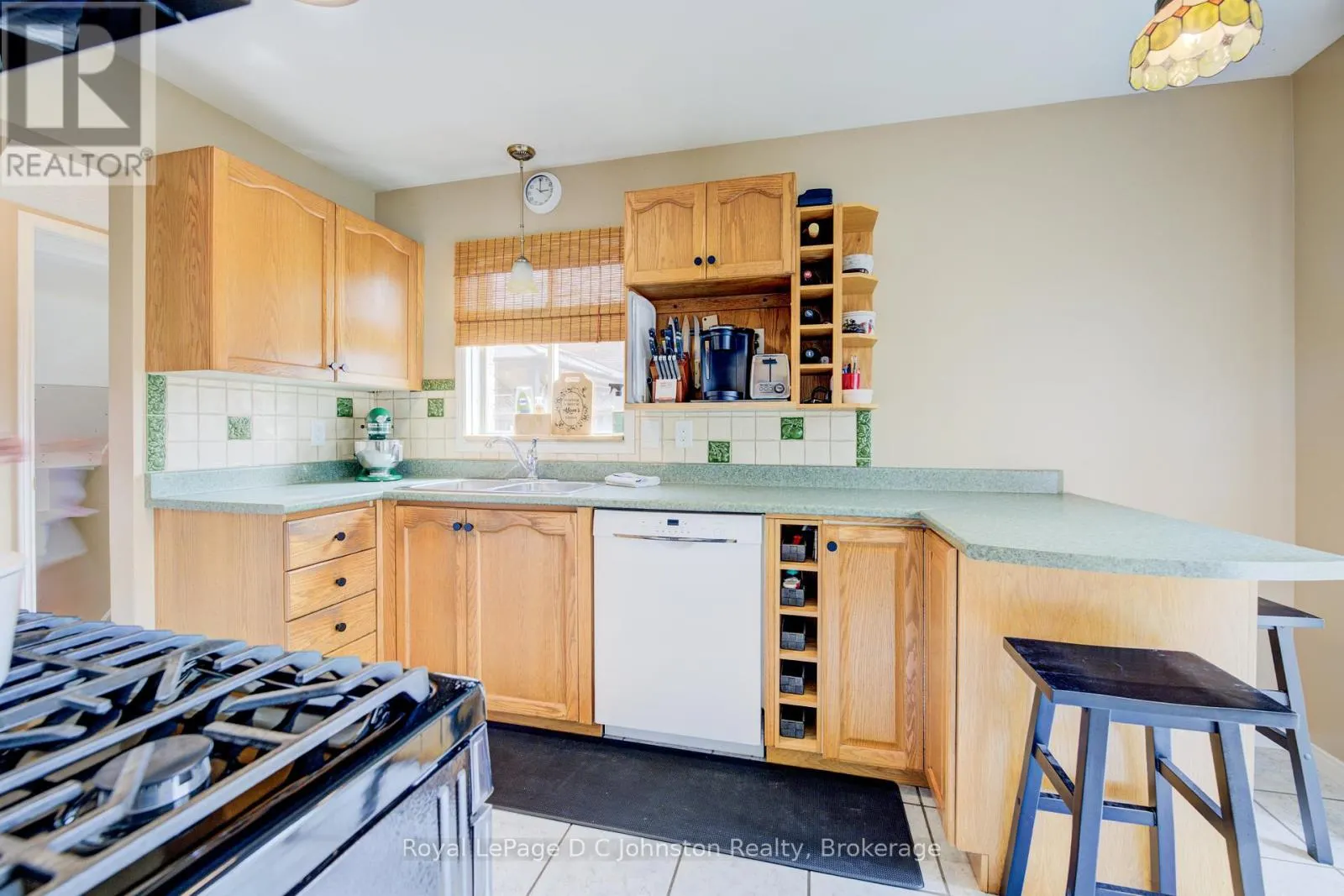 254 SCOTT ROAD