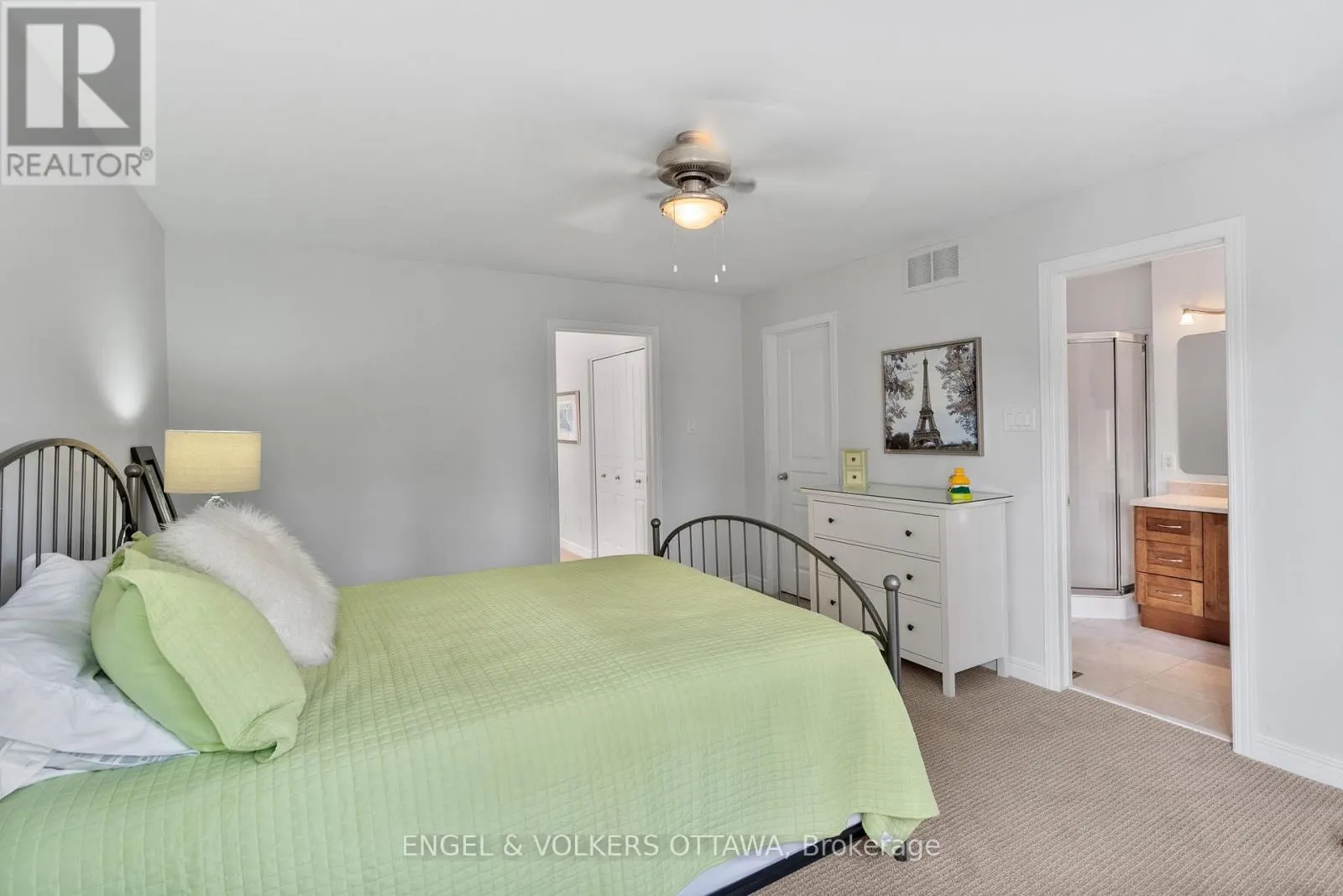110 ENCORE PRIVATE