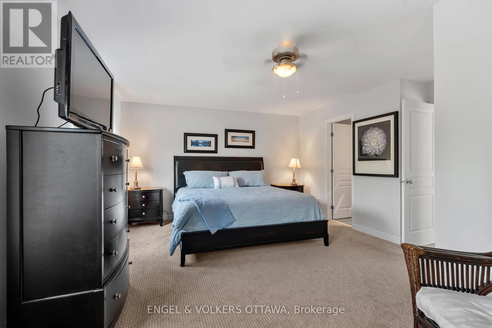110 ENCORE PRIVATE