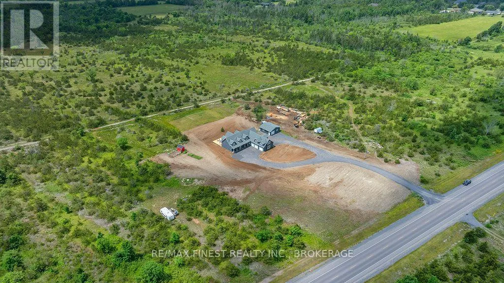 952 COUNTY ROAD 6