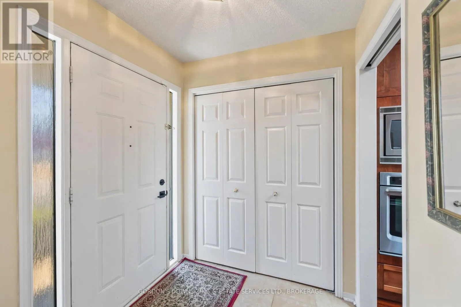 601 FERNMOOR DRIVE