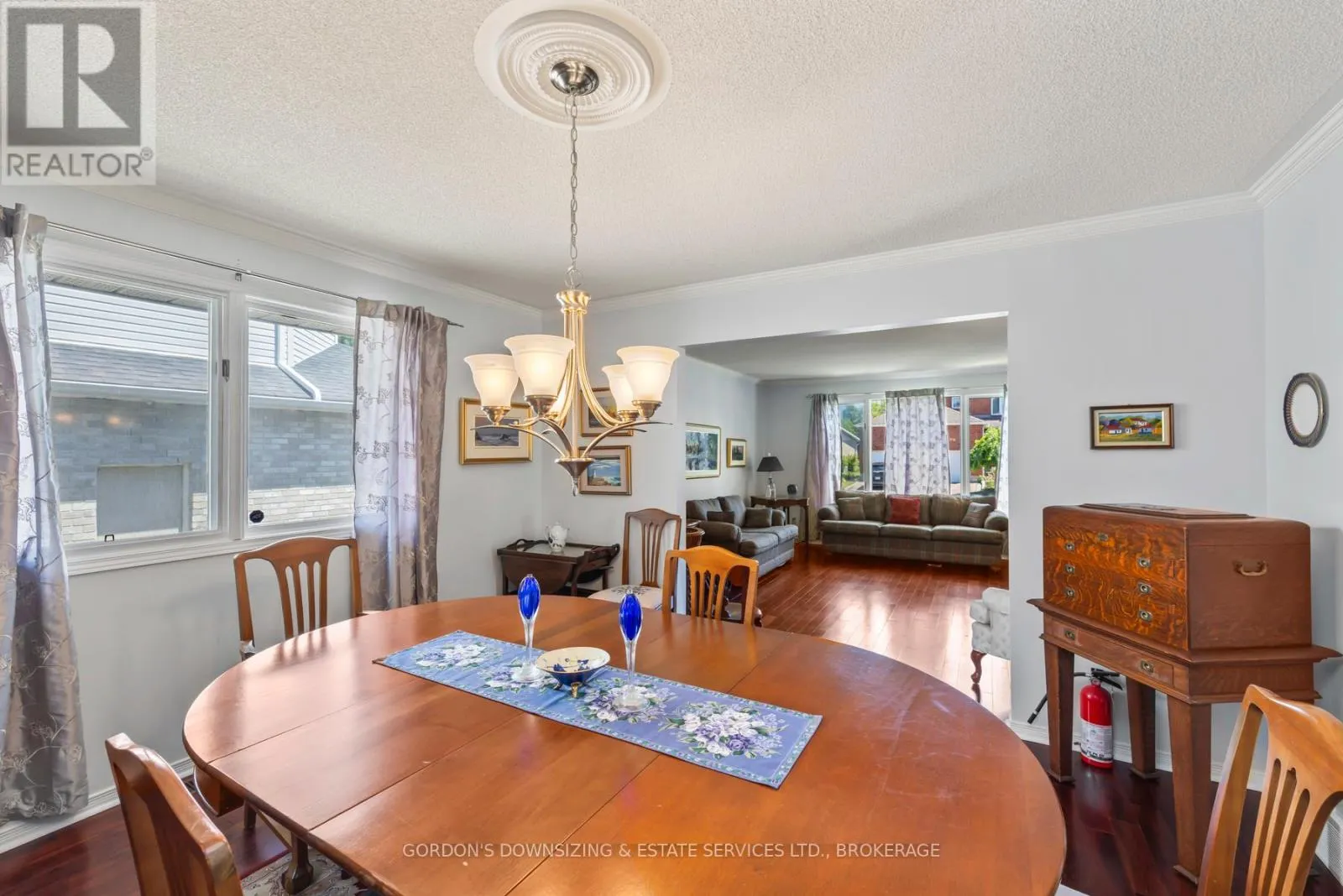 601 FERNMOOR DRIVE
