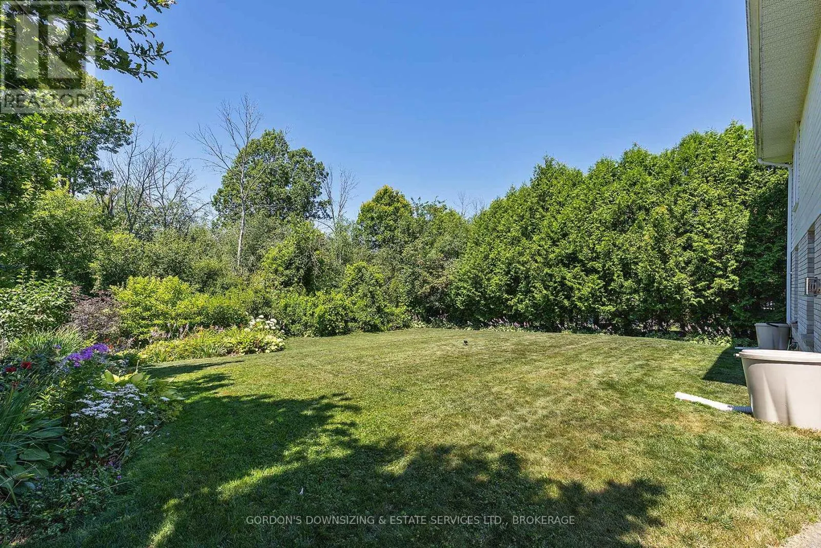 601 FERNMOOR DRIVE