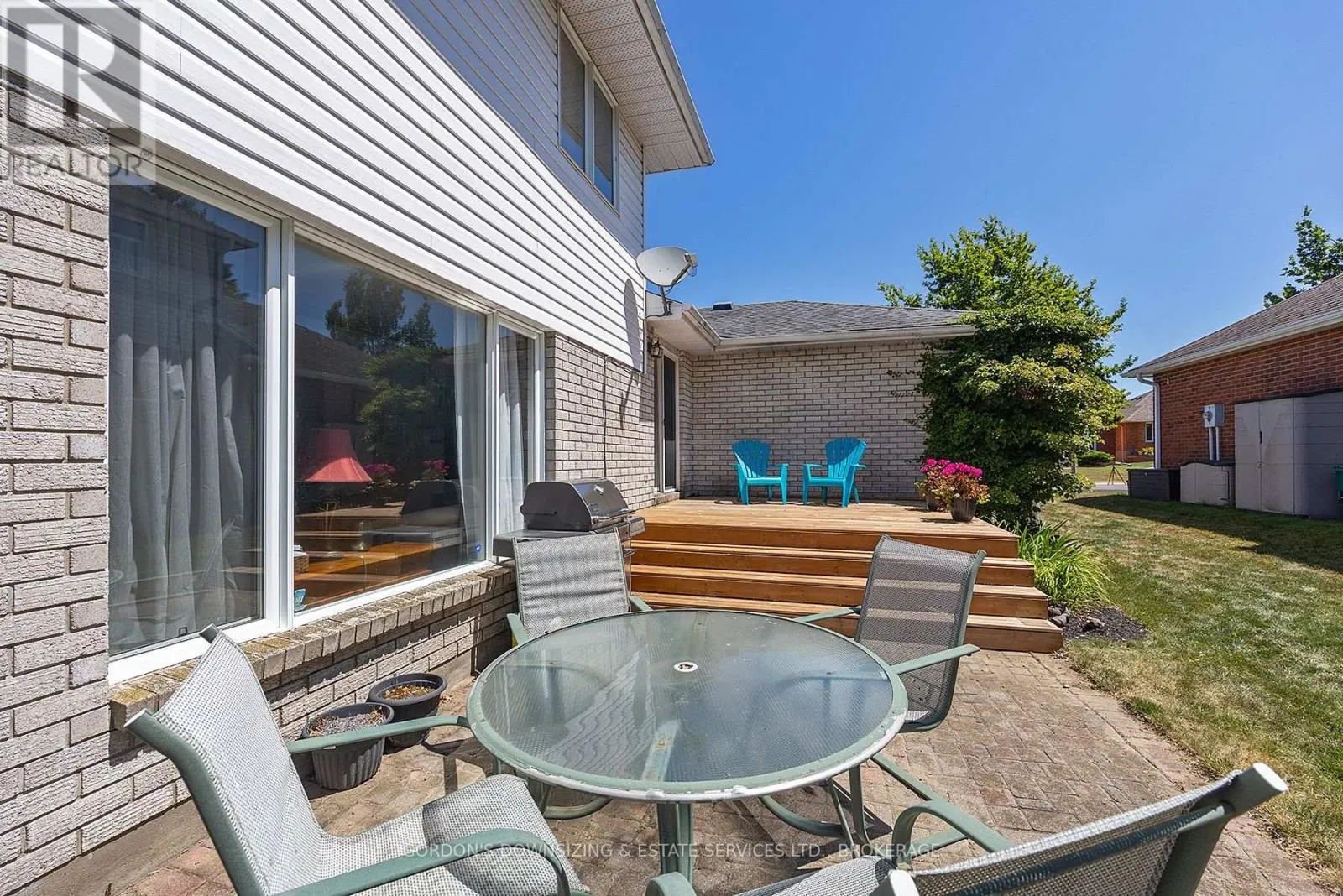 601 FERNMOOR DRIVE