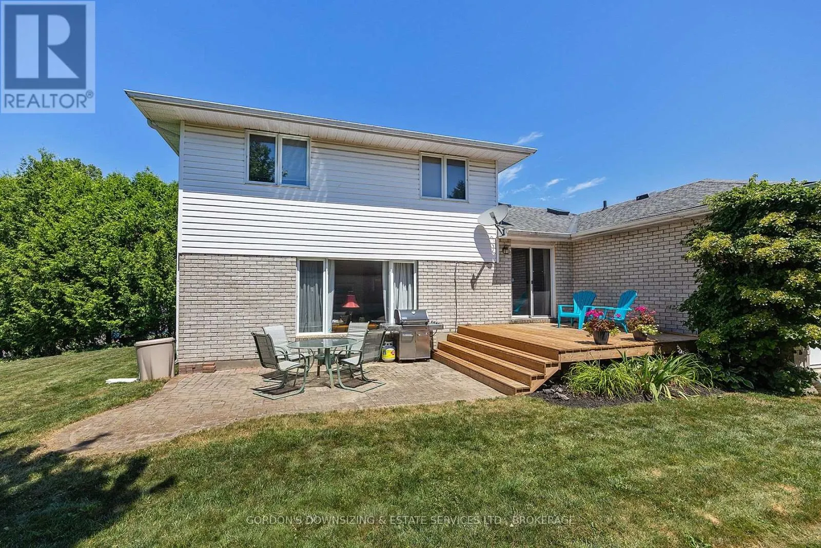 601 FERNMOOR DRIVE
