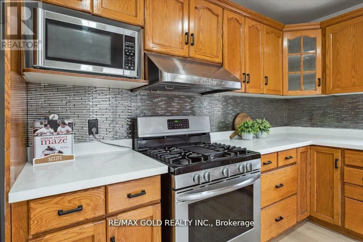 8163 HARVEST CRESCENT