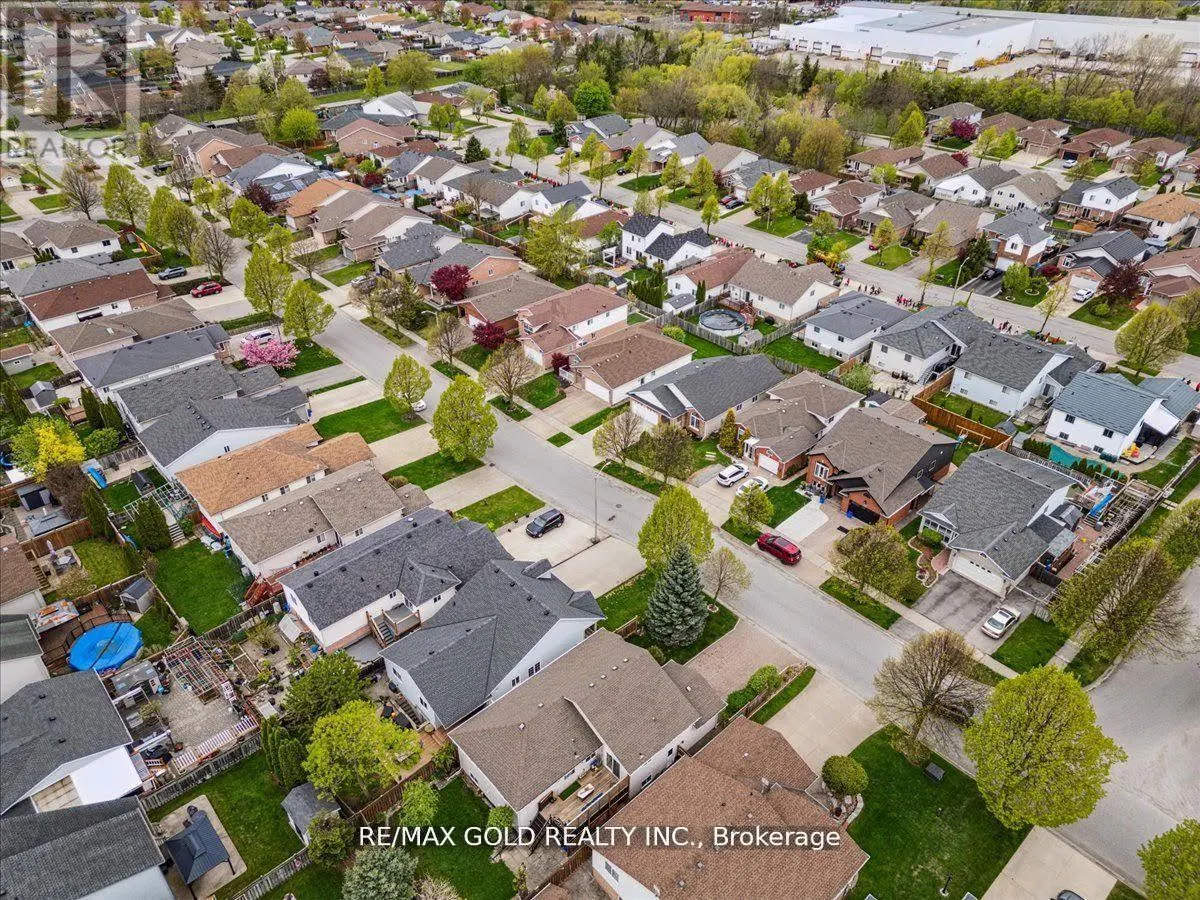 8163 HARVEST CRESCENT