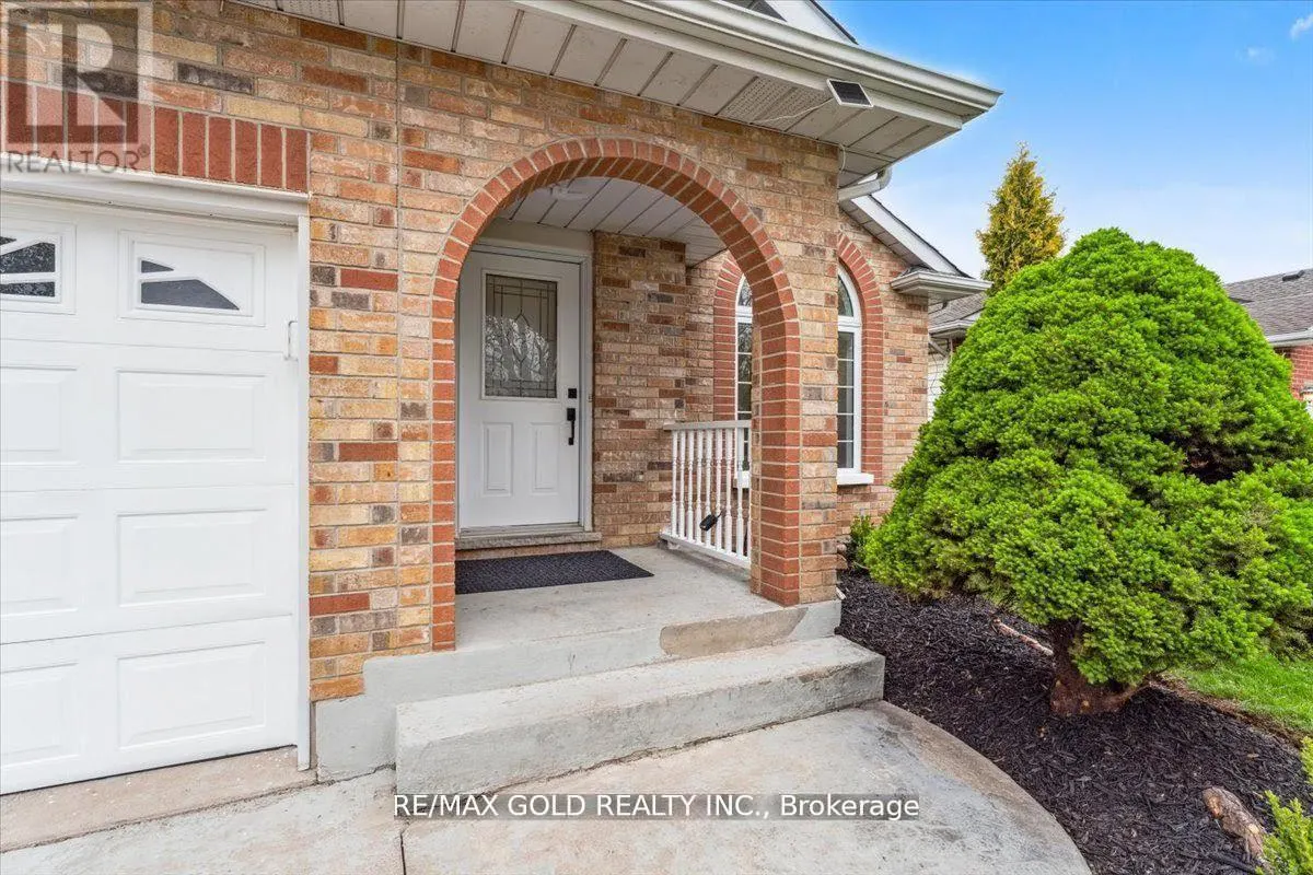 8163 HARVEST CRESCENT