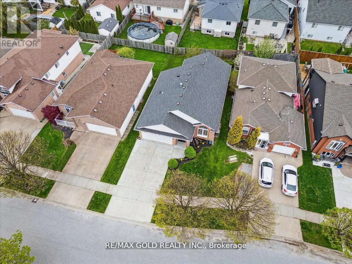 8163 HARVEST CRESCENT