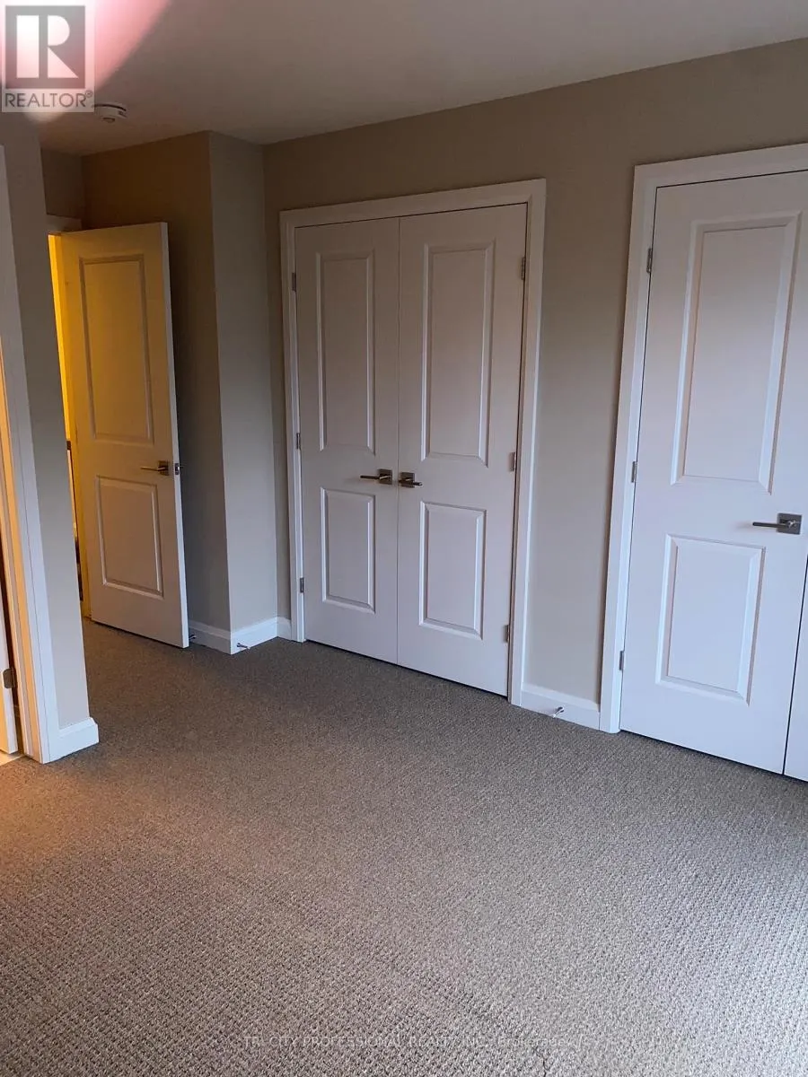 7 - 23 ECHOVALLEY DRIVE