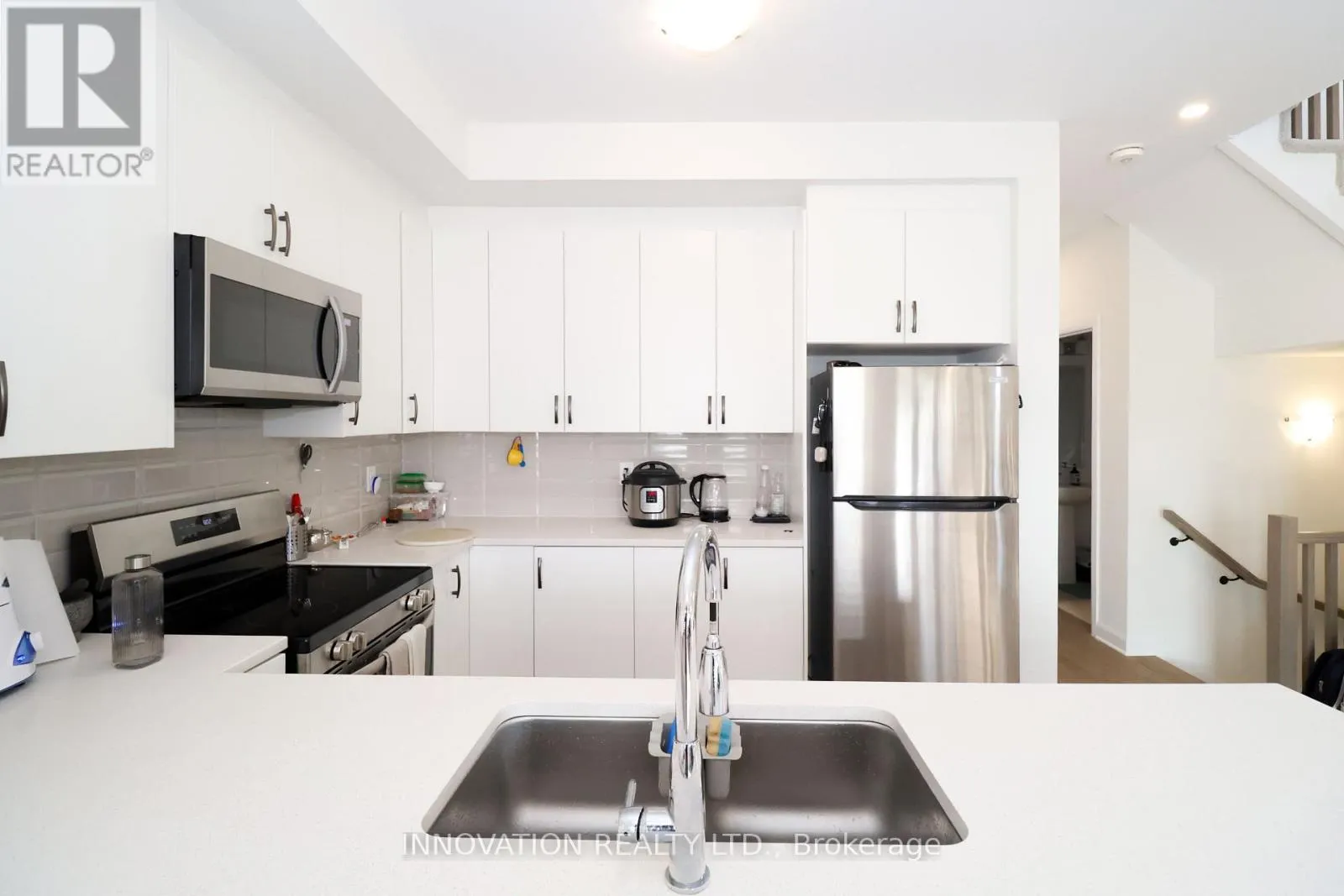322 GISBORNE PLACE