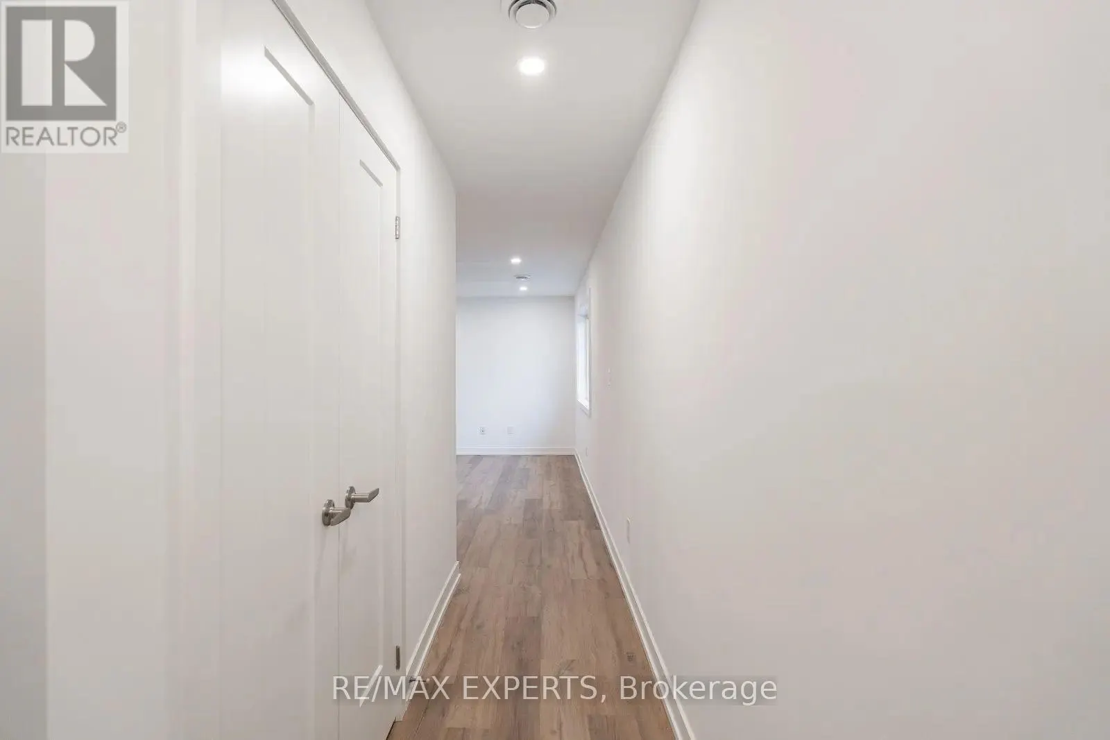 435 - 4263 FOURTH AVENUE