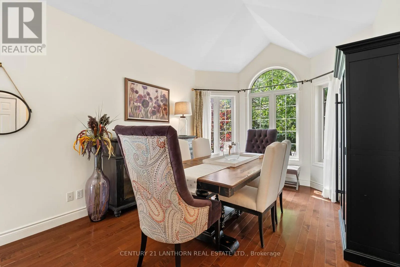 18 MCDOUGALL DRIVE