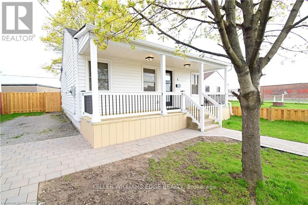 4 LANCASTER AVENUE