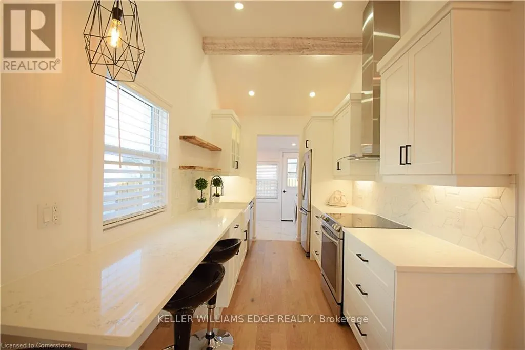 4 LANCASTER AVENUE