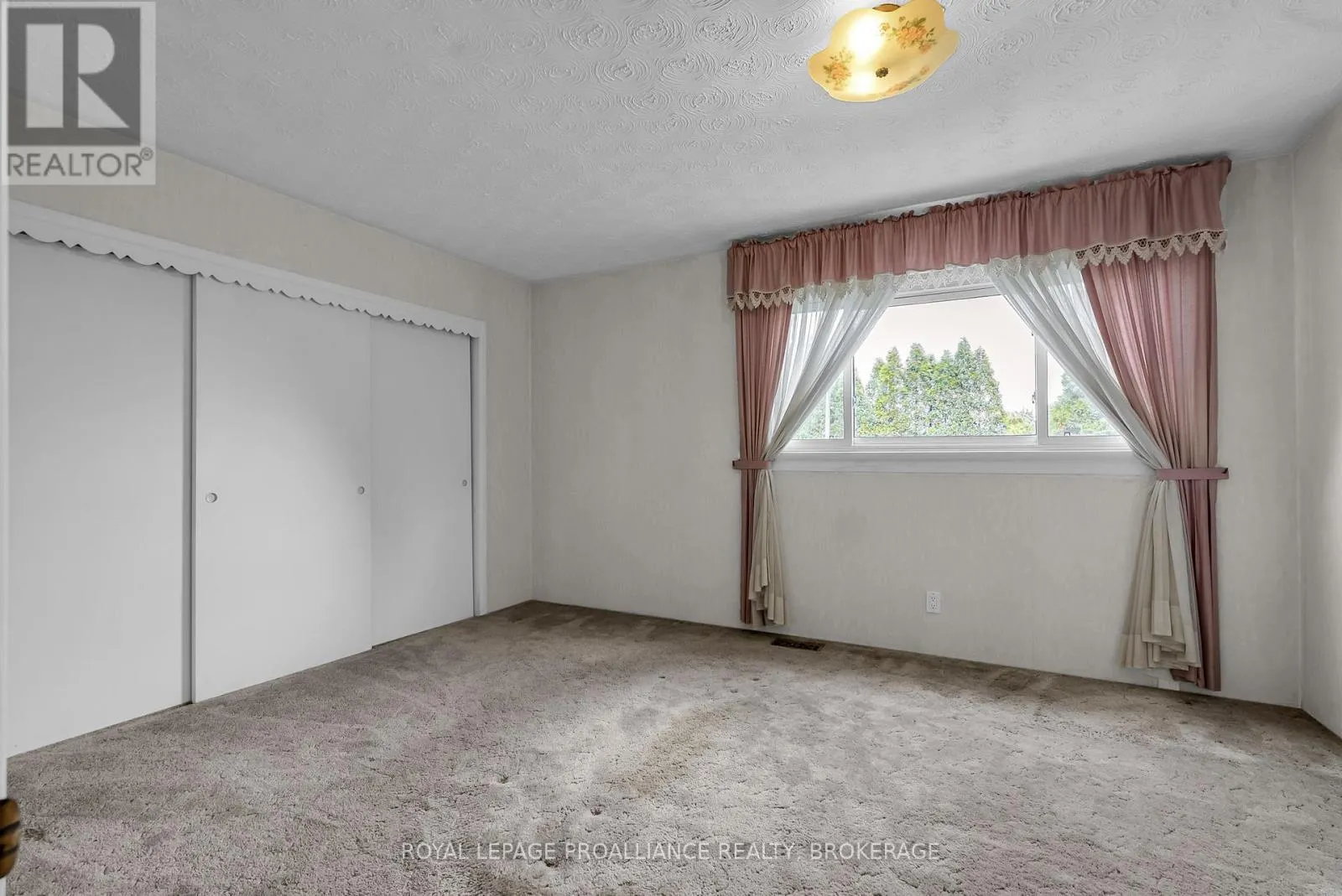 224 DANIS AVENUE