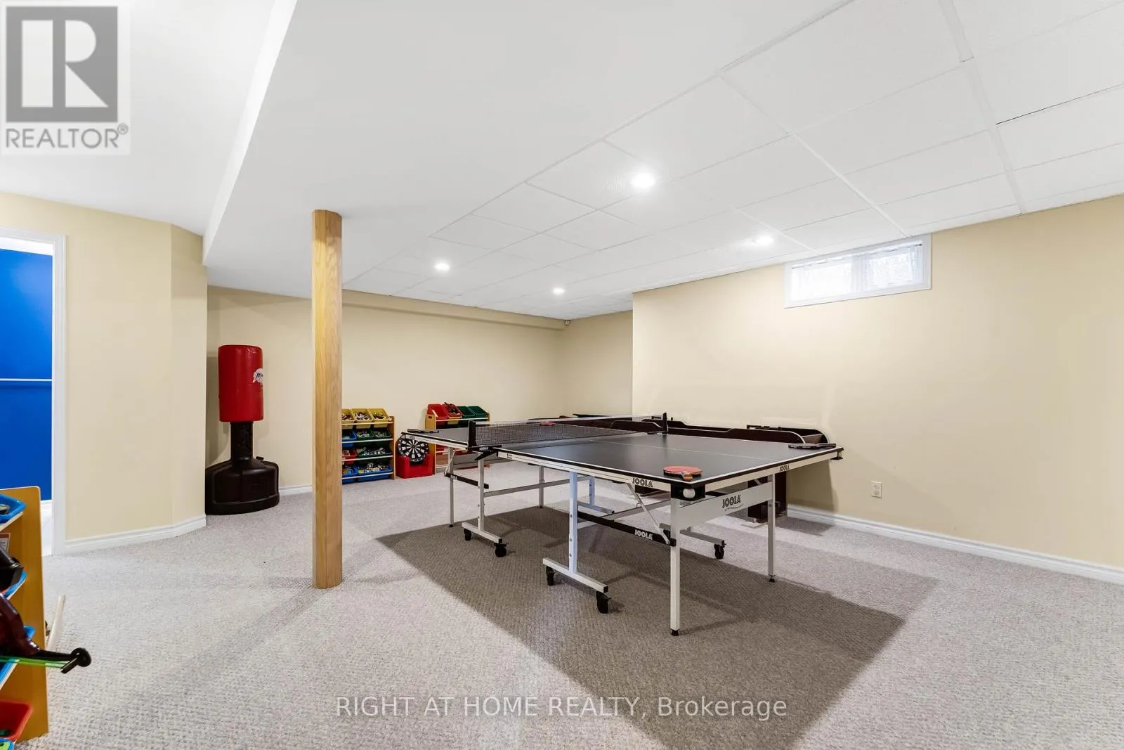 6196 RAVINE WAY