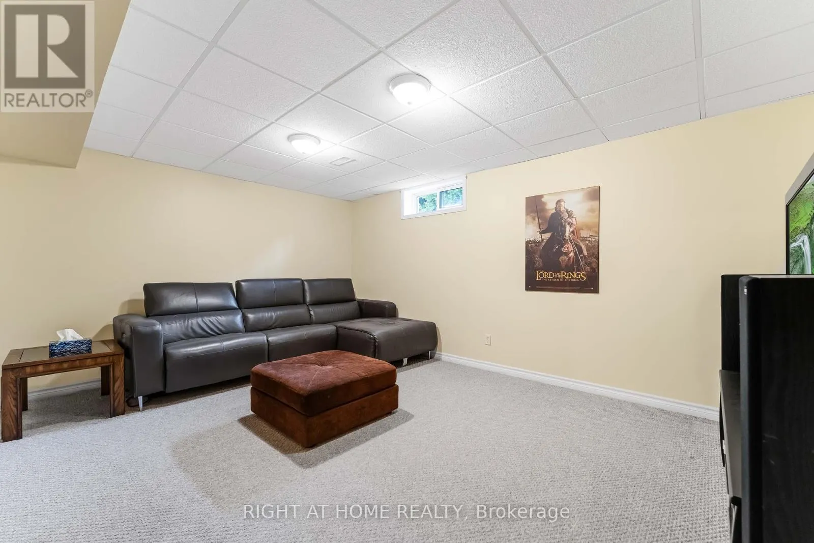 6196 RAVINE WAY