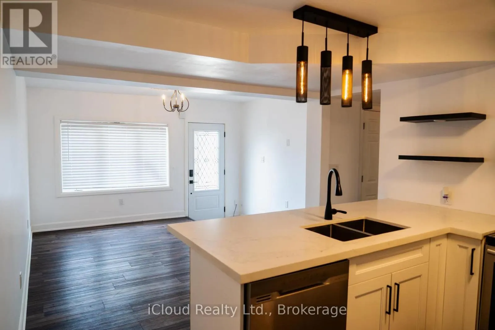 LOWER - 5 ILONA COURT