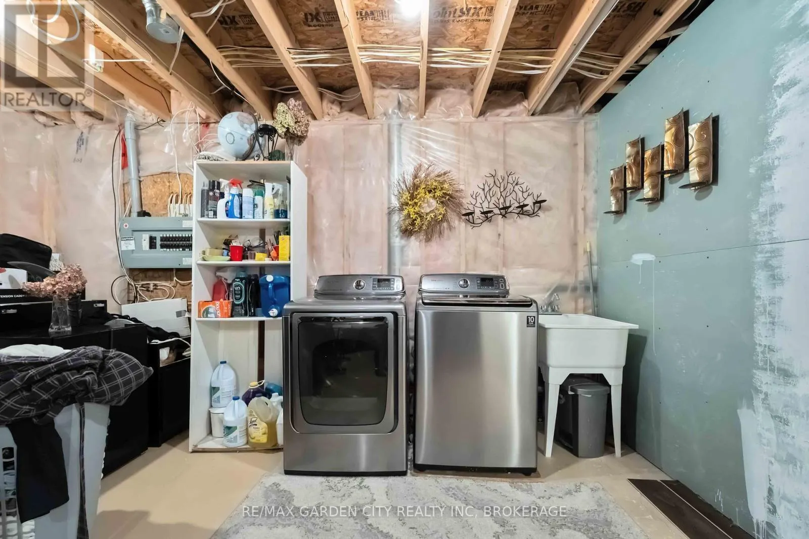 8625 ANGIE DRIVE