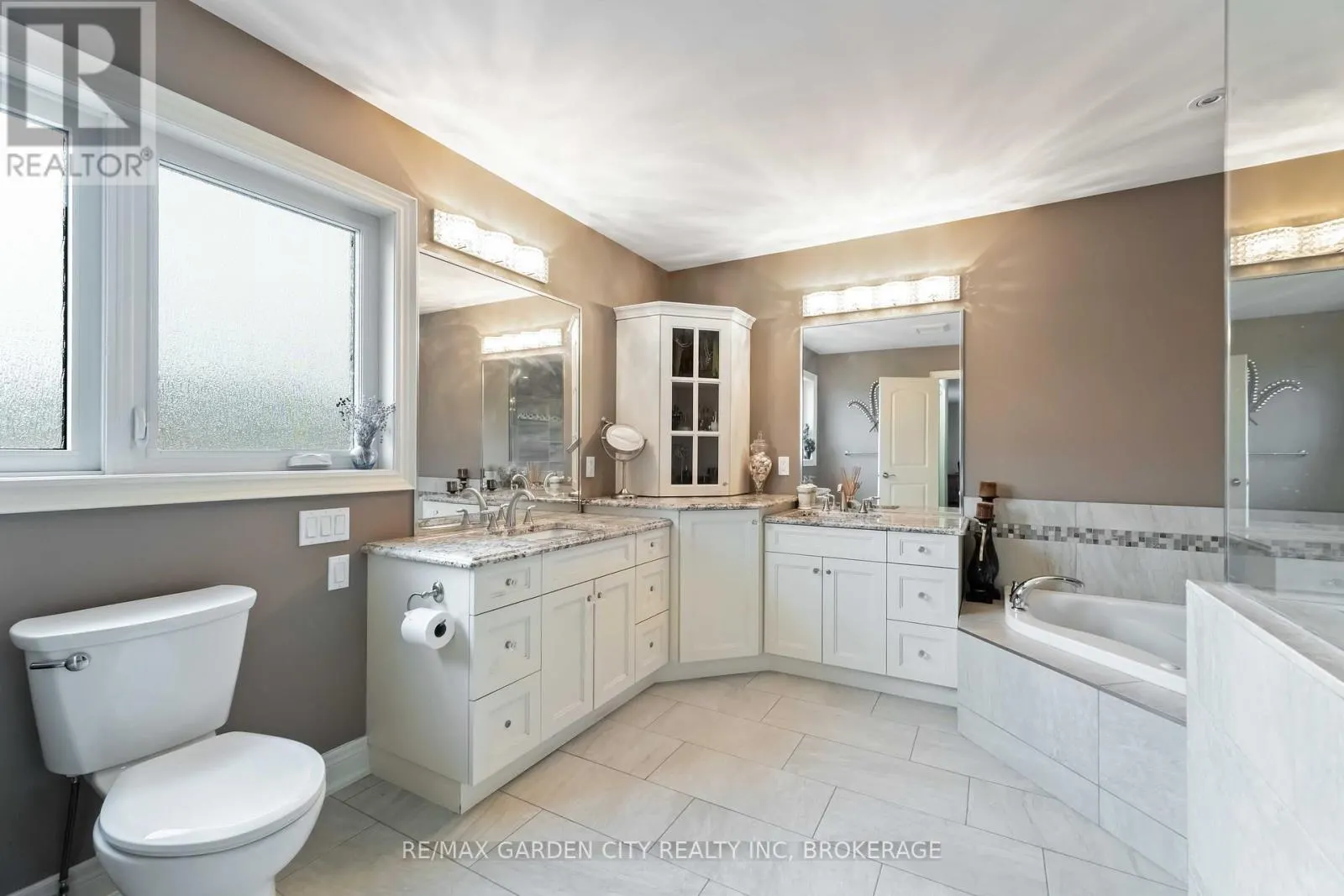 8625 ANGIE DRIVE