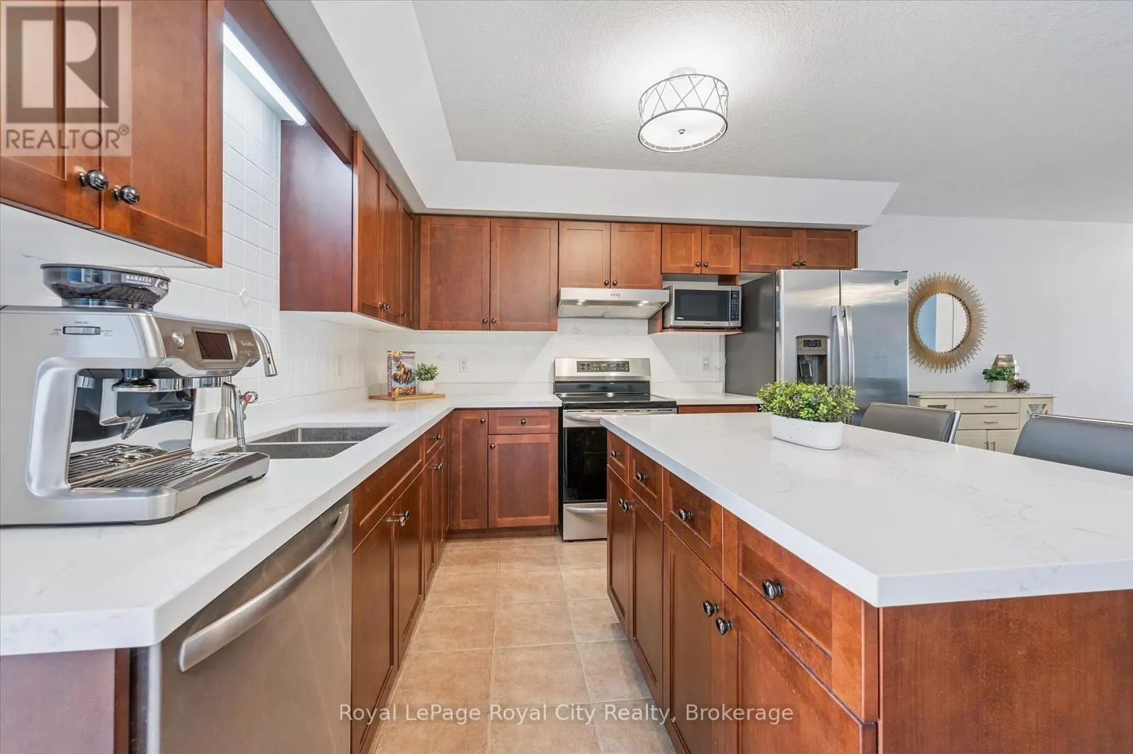 26 HASLER CRESCENT