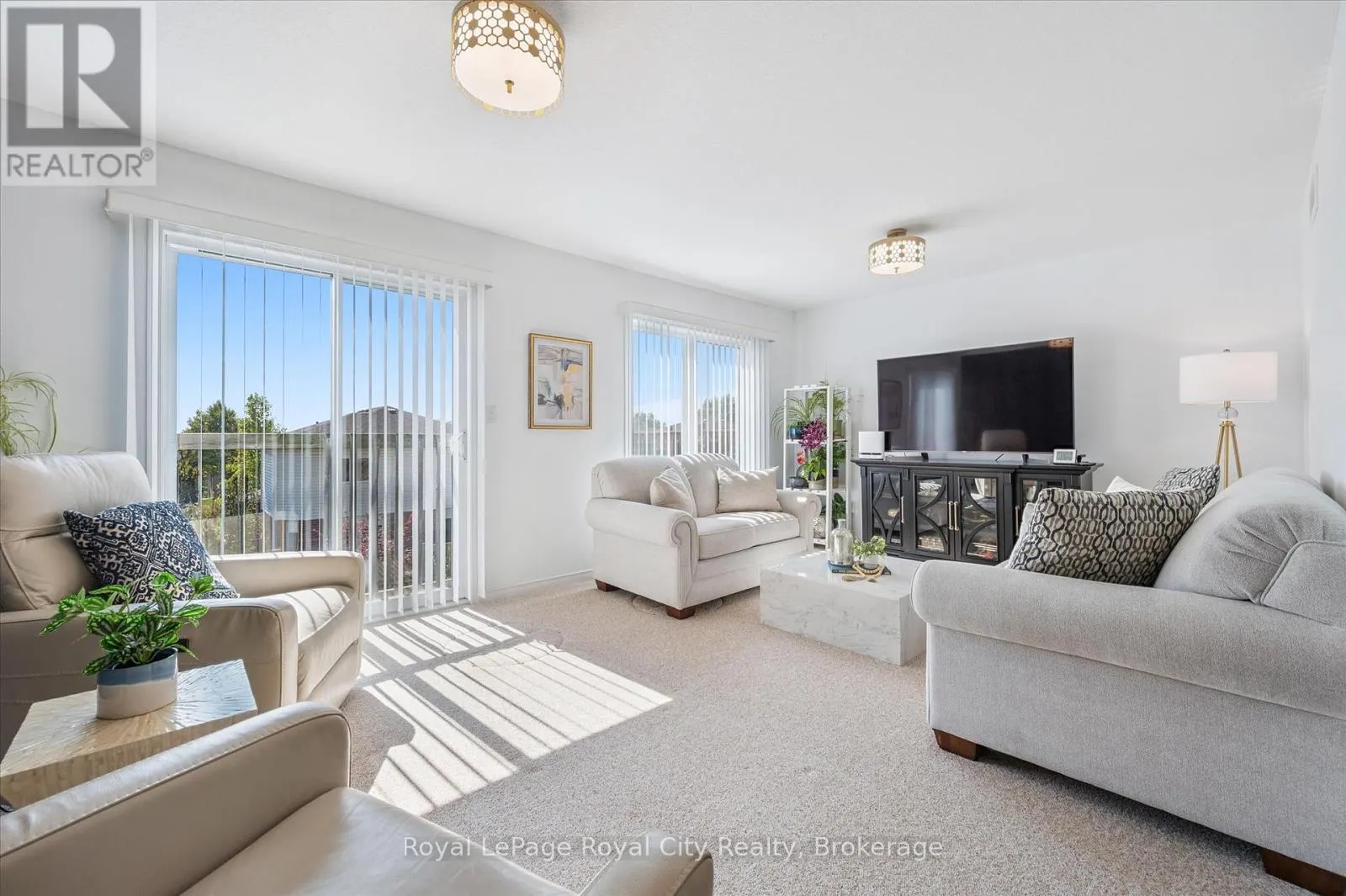 26 HASLER CRESCENT