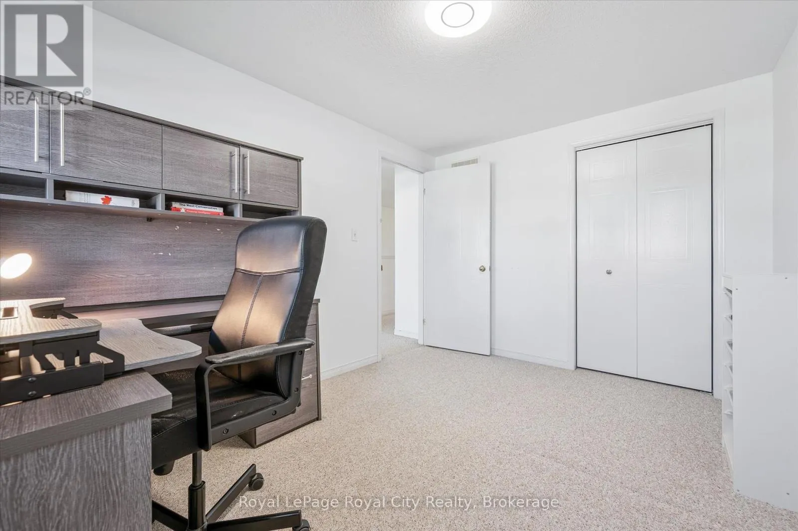 26 HASLER CRESCENT