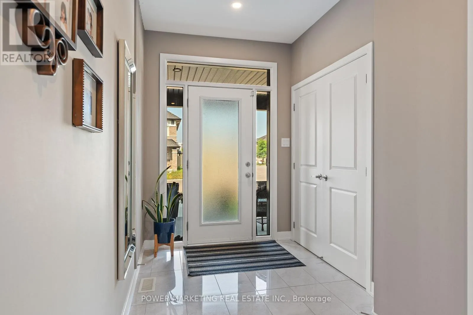74 FINSBURY AVENUE