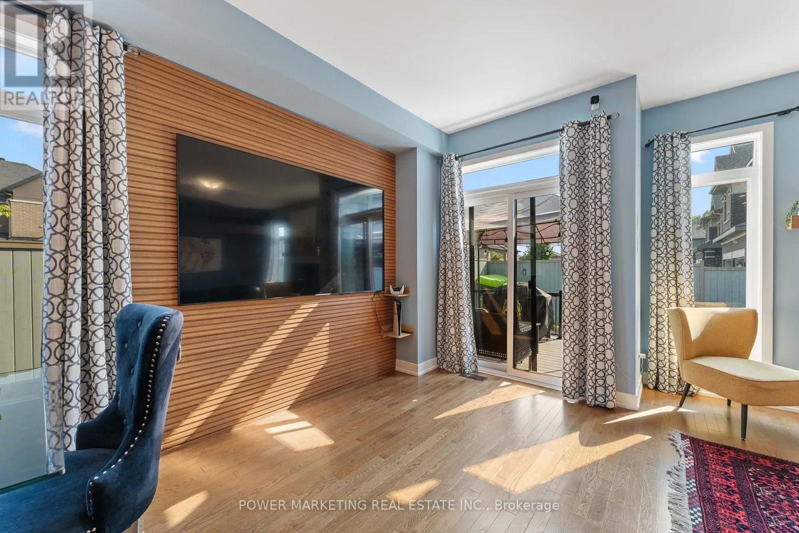 74 FINSBURY AVENUE